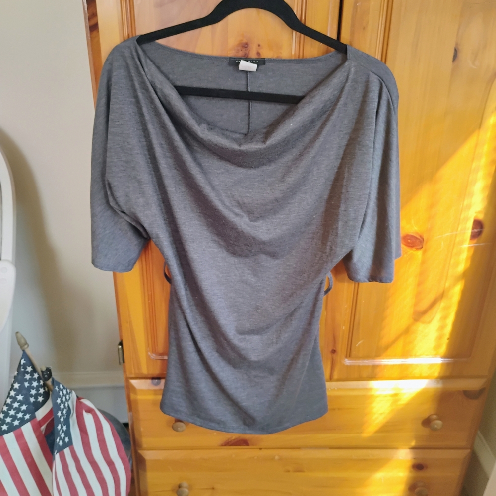 Women's Draped Neck Short Sleeve Tee - Gray